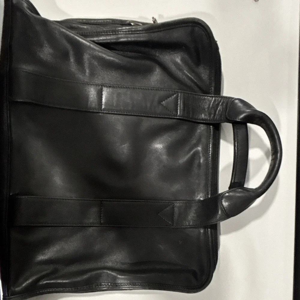 Tumi Black Leather Laptop Briefcase Bag with Handles & Zippered Pockets